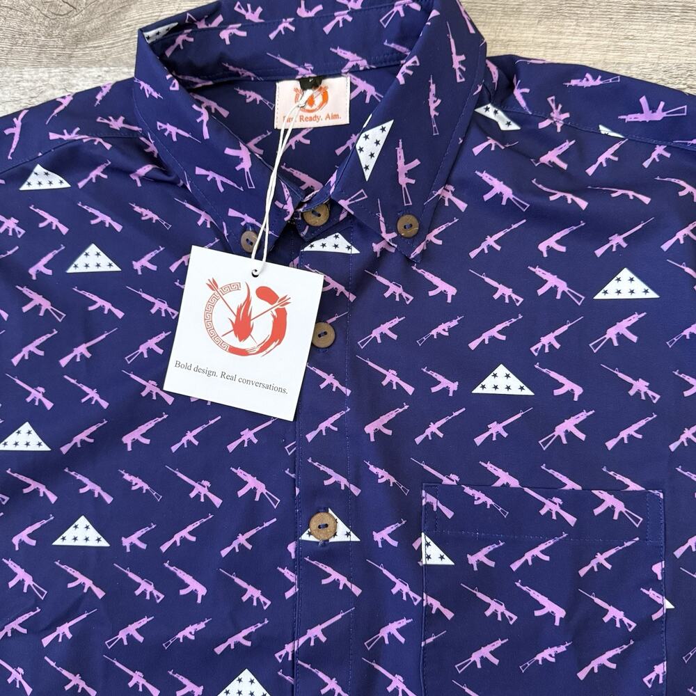 Fire Ready Aim Button-Up Shirt Mens Large Purple Short Sleeve Rifle Print Flag - Picture 8 of 8